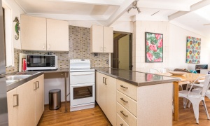 RE 0090 Malibu 14 Tramican St Holiday Accommodation