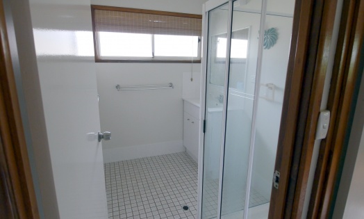 Amity Beach House may 2014 008