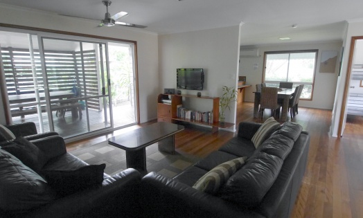Amity Beach House may 2014 012