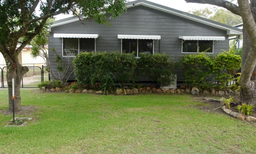 Amity Beach House may 2014 016
