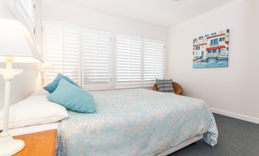RE 0201 Seychelles Stradbroke Holiday Accommodation
