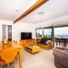 RE 0190 Seychelles Stradbroke Holiday Accommodation