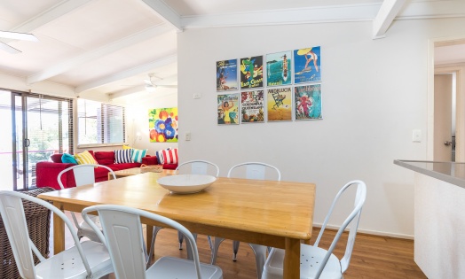 RE 0080 Malibu 14 Tramican St Holiday Accommodation