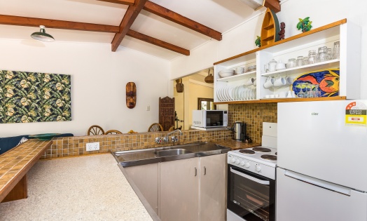 RE 0230 Little Malibu 14 Tramican St Holiday Accommodation